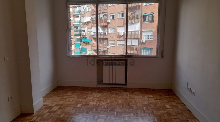 Alquiler de vivienda en la calle Clara del Rey 57 Madrid